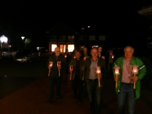 Miniwanderung von der Kneipe zum Saal   