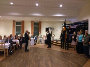 Ehrung von Helmut und Gertrud durch Thorsten   